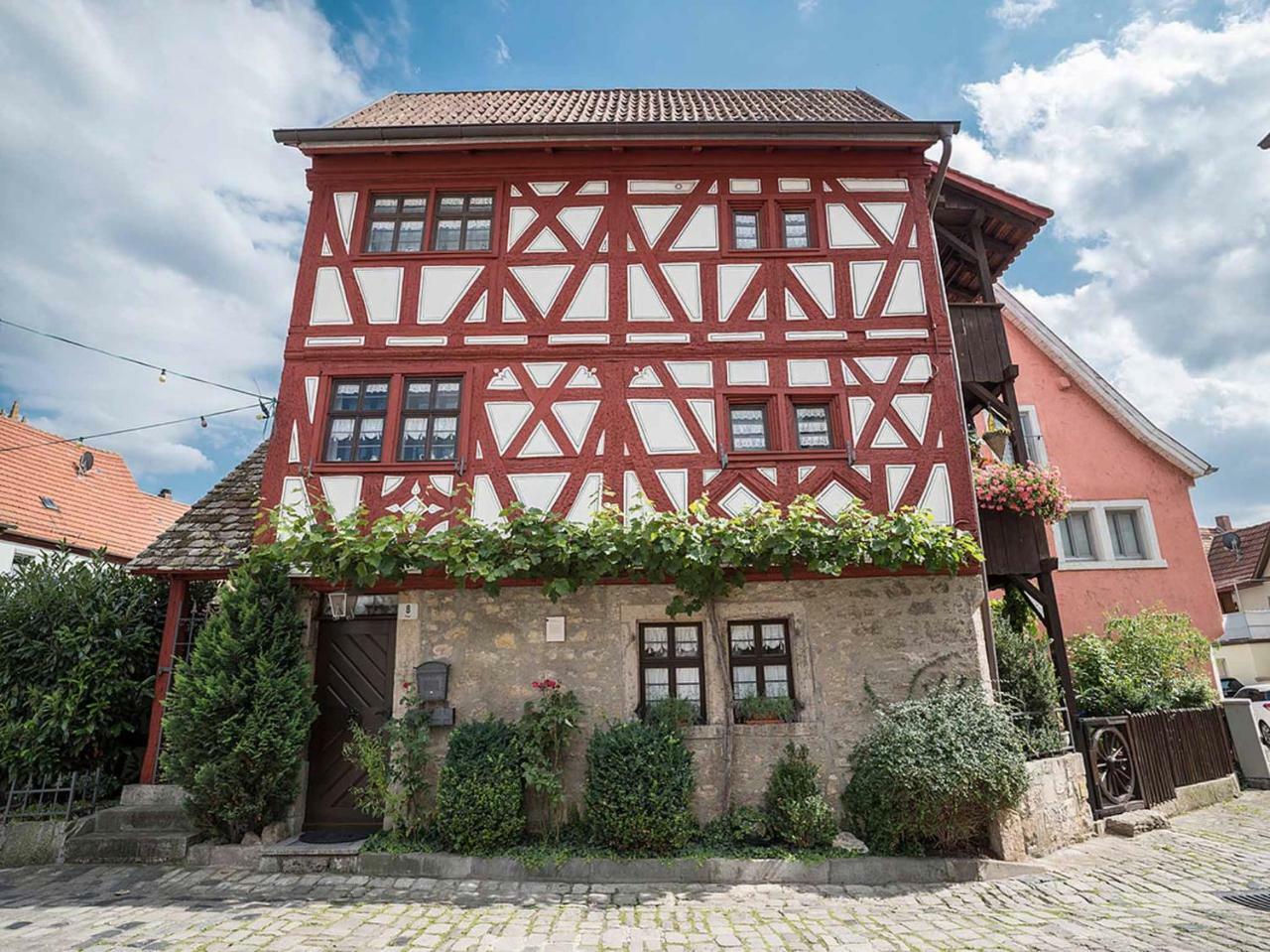Gaestehaus Moenchshof Sommerhausen Exterior photo